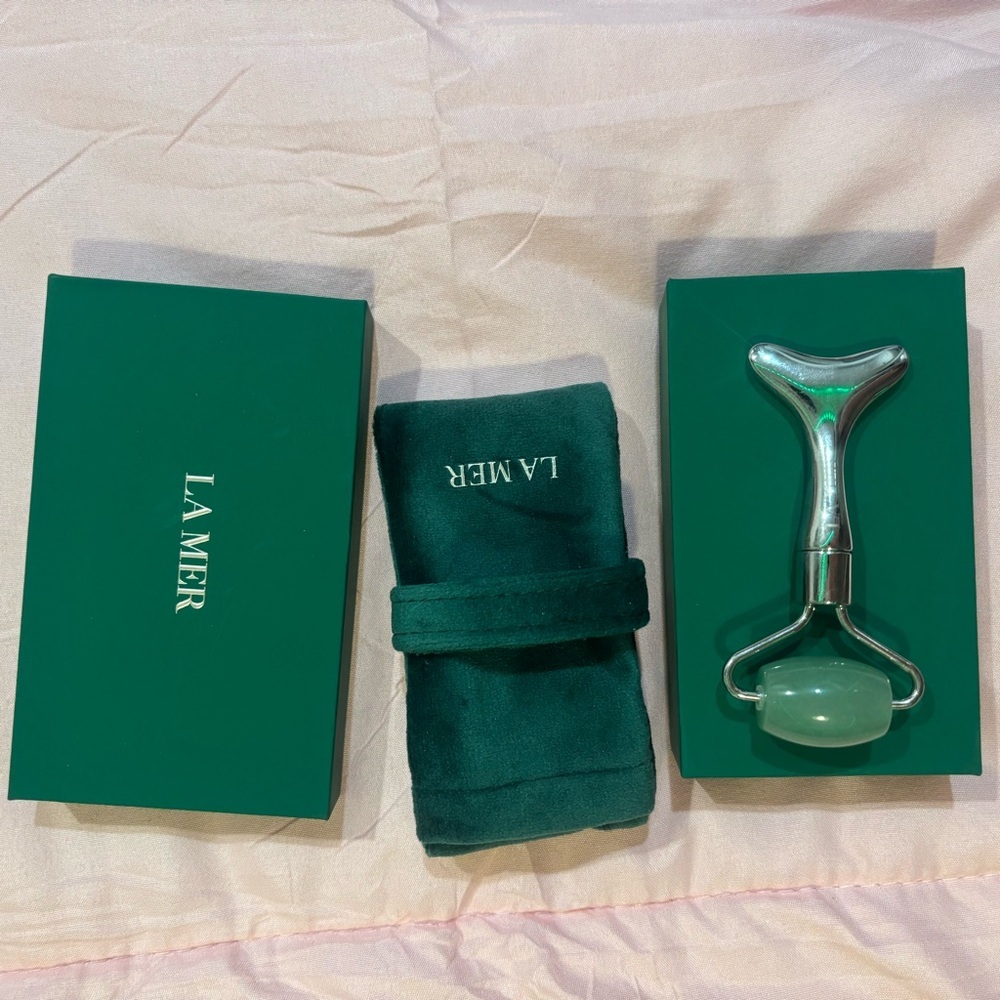 *LA MER  Facial Tools For Sculpting